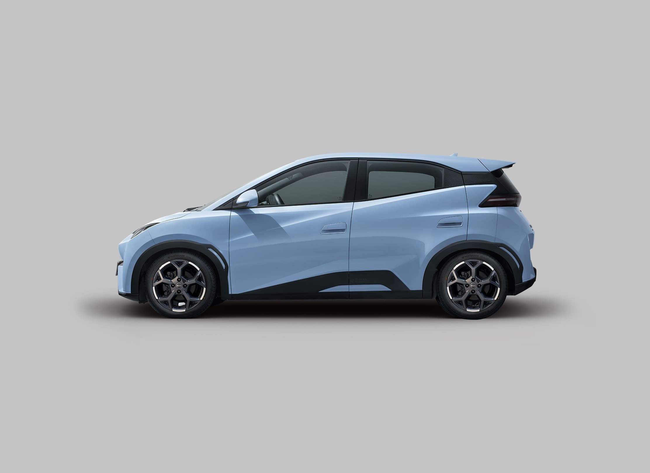 BYD DOLPHIN MINI en color Obsidian Black